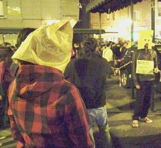Il sindaco Filippeschi: stop ad altri bar e pub dentro al centro storico  