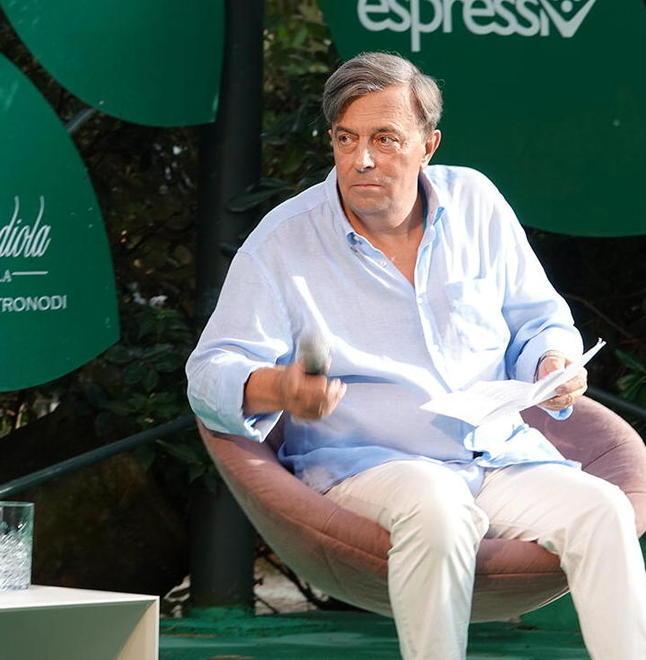 Convention a Viareggio dell'ex telefinanziere Giorgio Mendella 