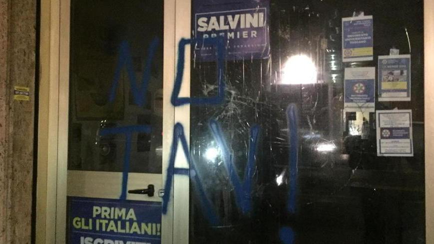 “No tav” sulla sede della Lega