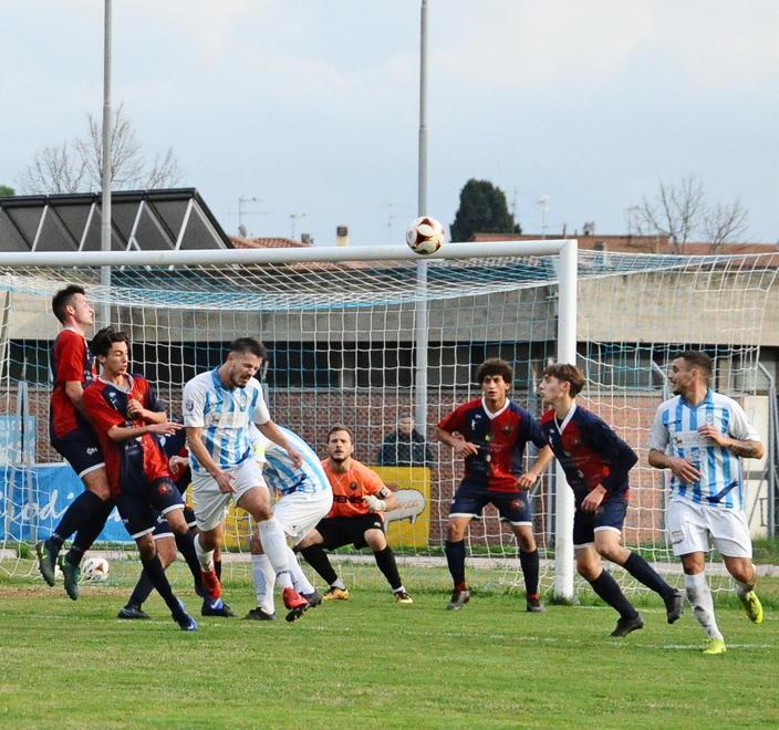 Troppi attacchi, la società mette in campo l’avvocato 