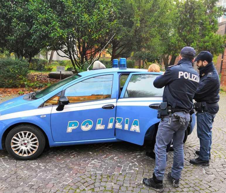 Lite in famiglia, accoltellato dalla madre 