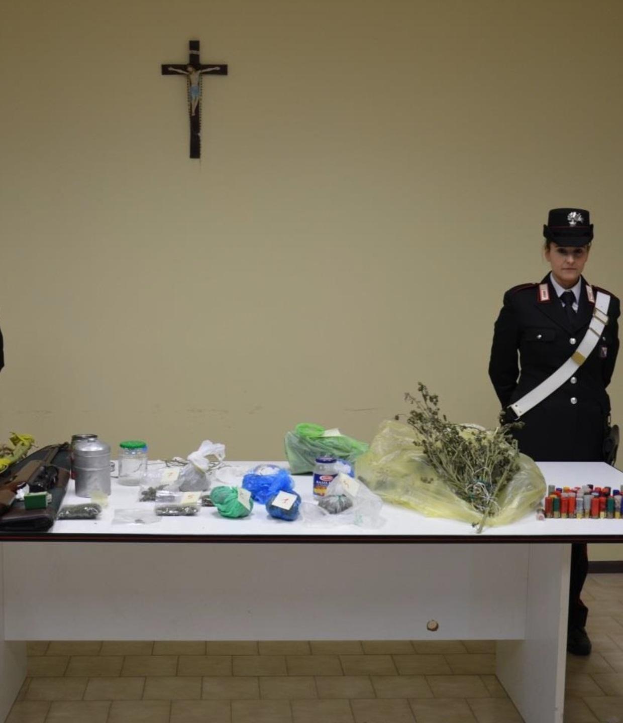 Droga, armi e proiettili due arresti e tre denunce 