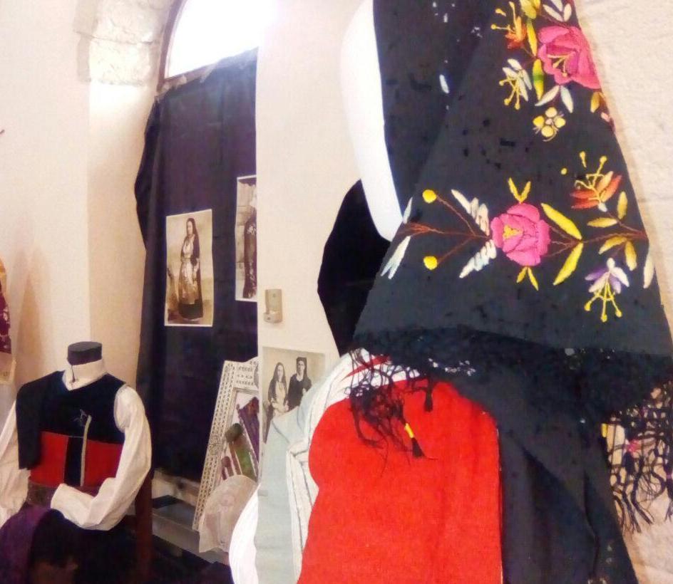 Successo dei costumi dell’800 alla seconda edizione di Modas