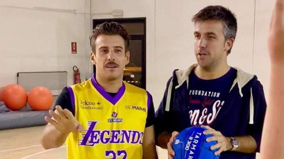 La sorpresa di Gabbani ai piccoli atleti dei Legends