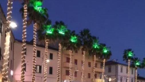 Poesie, film e motti popolari quelle frasi dell’anima per accendere le nostre città