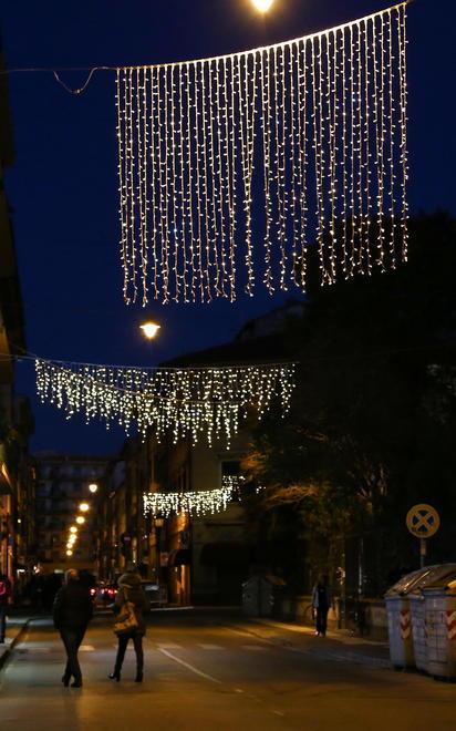 Le più natalizie sono via Ricasoli e Marradi 