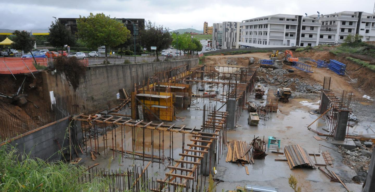 Il cantiere finisce sotto sequestro 