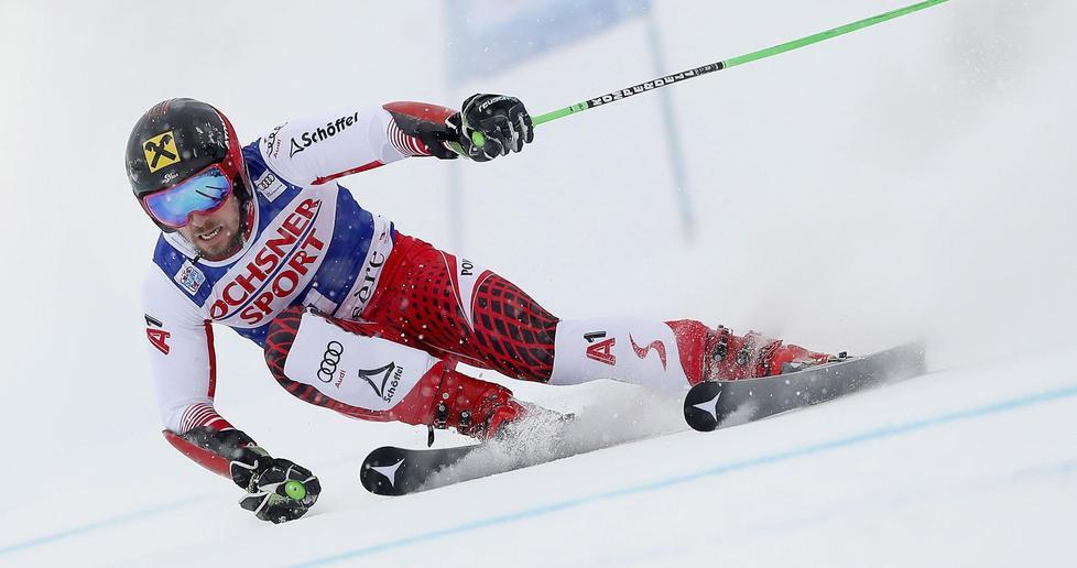 Hirscher e Shiffrin a segno