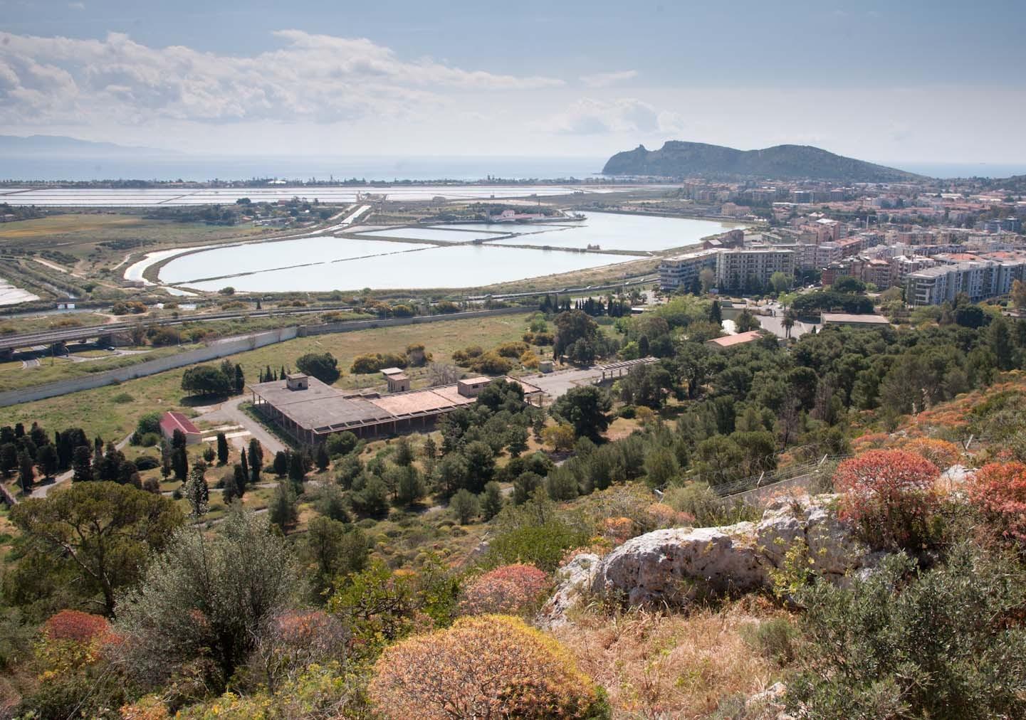 Troppo vento, a Cagliari parchi chiusi