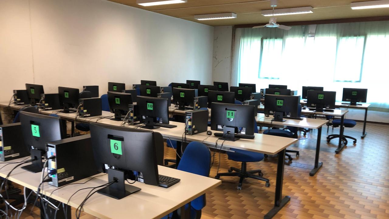 Orientare e’ raccontarsi I.t.s.e. Aldo Capitini: la nostra idea di scuola L’I.T.S.E.