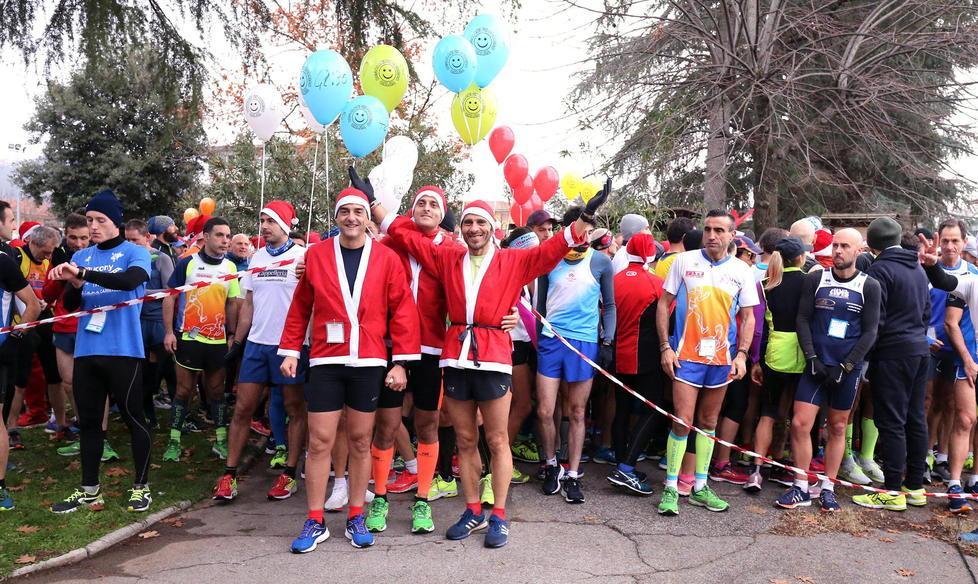Record di partecipanti: quasi 600 alla Corsa dei Babbo Natale di Montecatini