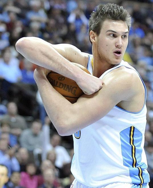 Un super Gallinari non basta I Clipper travolti in casa 