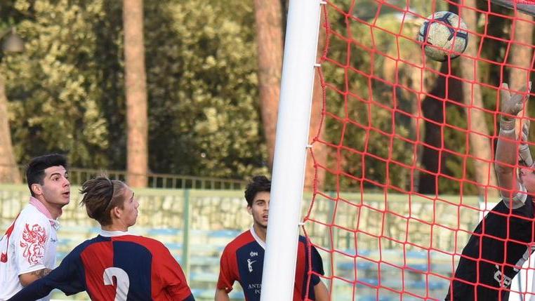 Cecina troppo giovane per resistere alla leader Il Grosseto infierisce e ne infila cinque