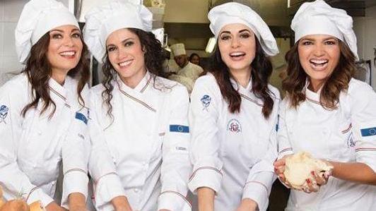 L’amore si cucina a fuoco lento: al Nuovo arriva “Belle ripiene”