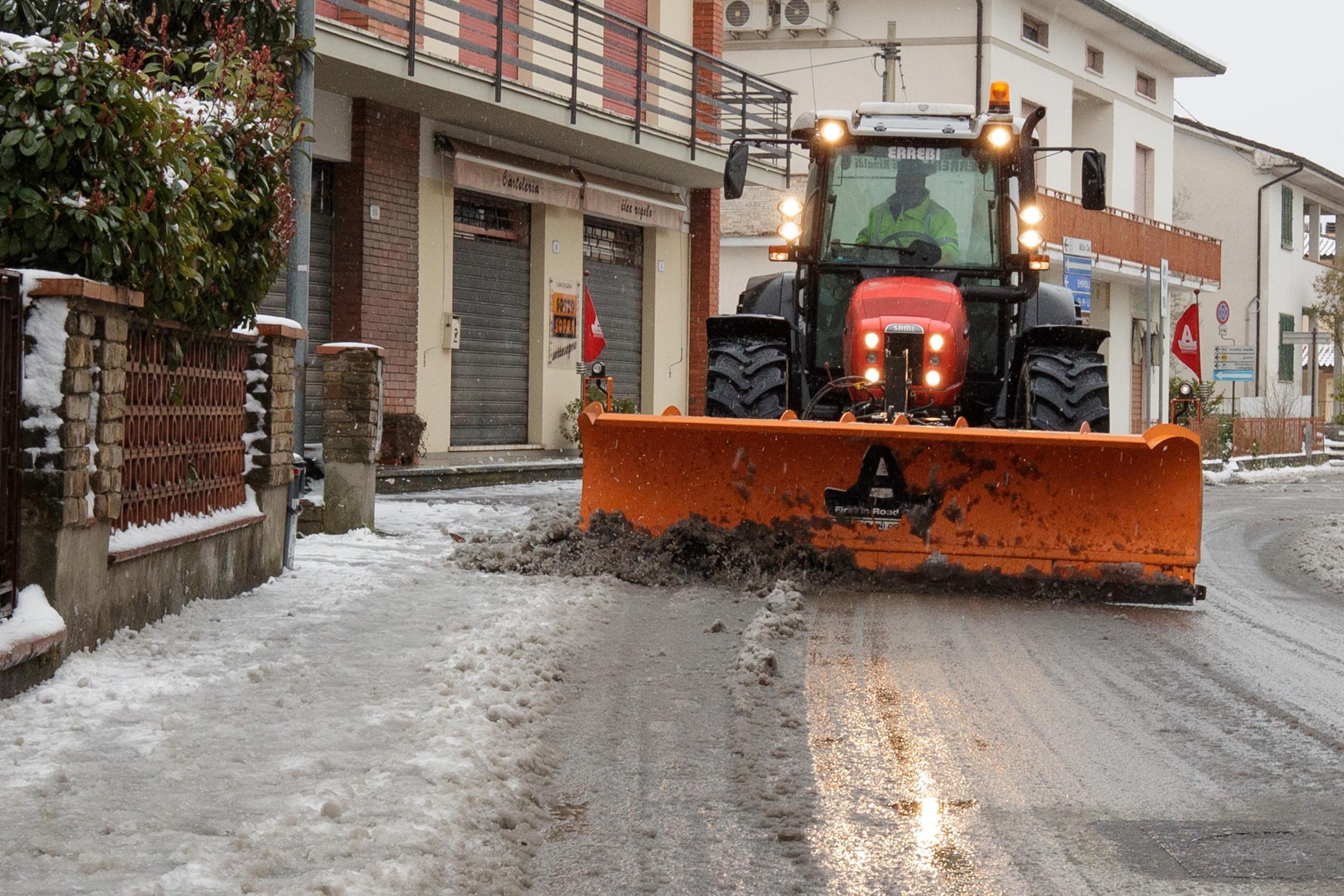 Maltempo, allerta "gialla" per neve in 5 province toscane