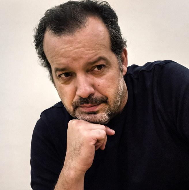 Rubiera, all’Herberia Mario Perrotta debutta con uno spettacolo sulle relazioni familiari 