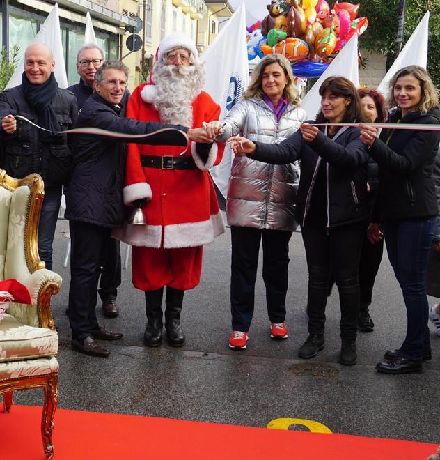 Successo del mercato natalizio al Forte