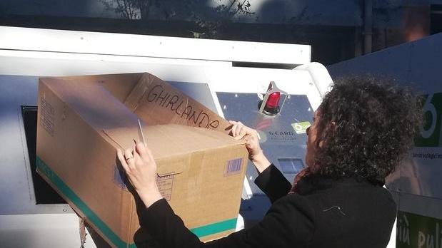 Rifiuti, ecco i press container per i negozi del centro