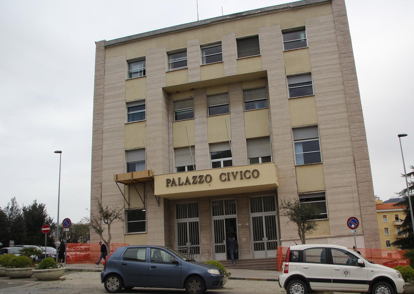 Cantieri Lavoras, via a 82 assunzioni 
