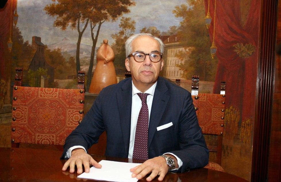 Alla Fondazione Carife resta un mese per salvarsi 