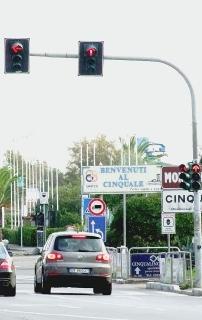 Il semaforo di viale IV Novembre