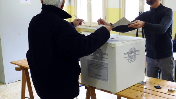 «Il prefetto sciolga il consiglio» Minoranza pronta a dimettersi