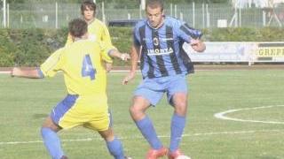Un’azione di gioco della gara che il Pisa ha vinto nell’ultimo turno