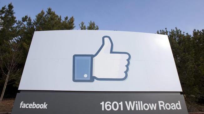 Evacuata la sede di  Facebook per una minaccia bomba 