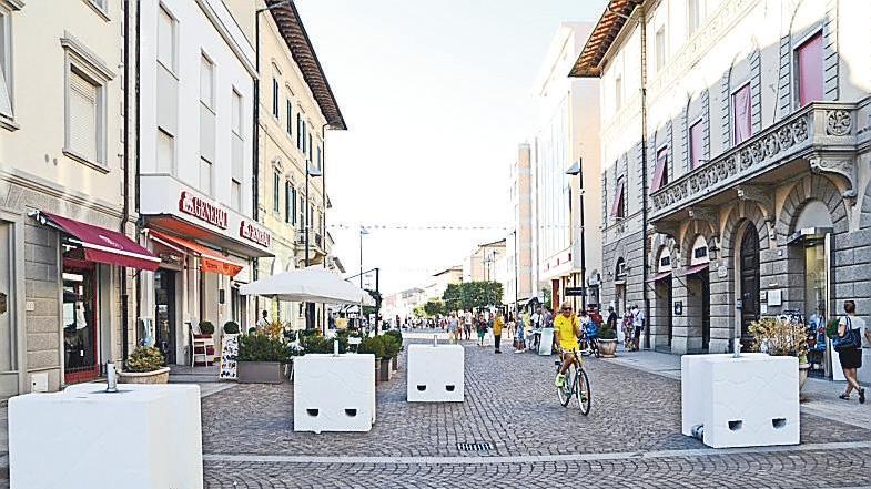 Un portale condiviso per l’e-commerce e la promozione dei negozi cecinesi