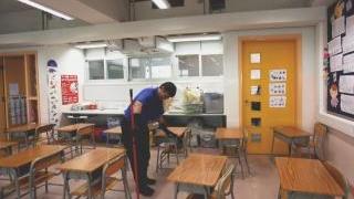 Molti i banchi vuoti nelle scuole livornesi a causa dell’influenza