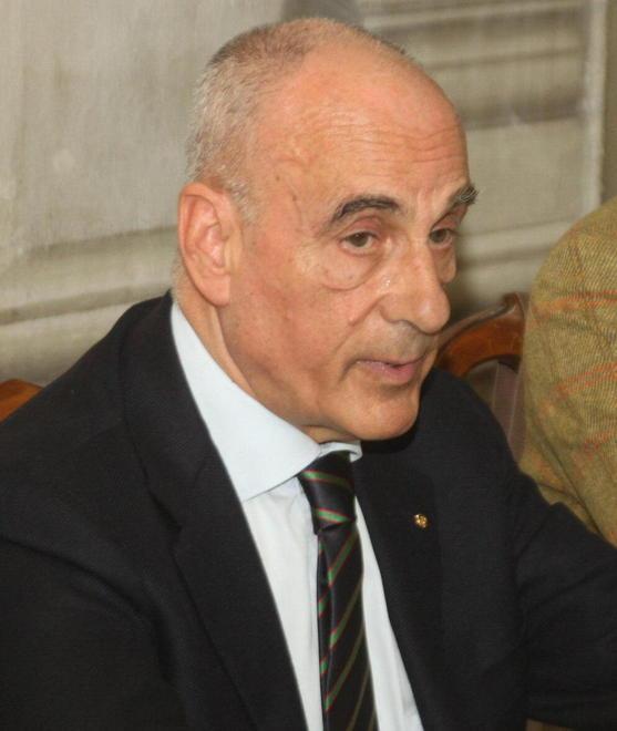Quelli che Lucca l’hanno nel cuore E che sostengono il teatro, la musica 