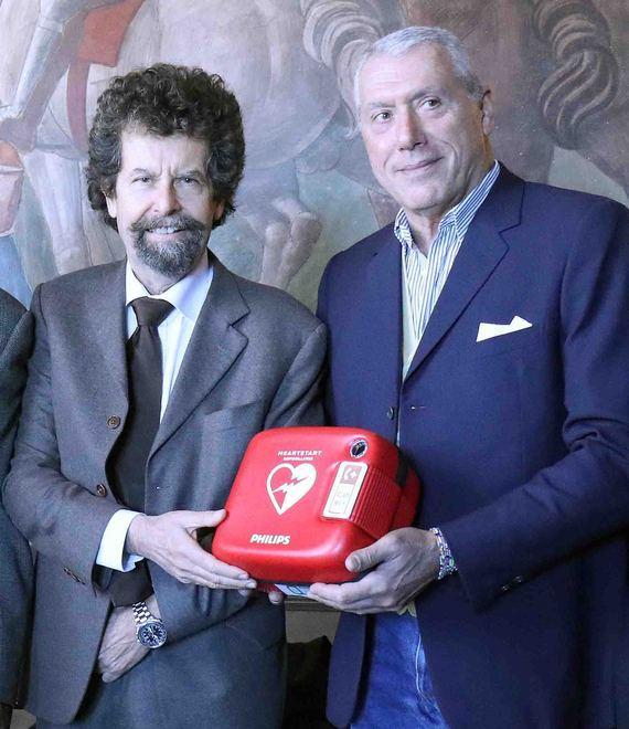 Fondi di solidarietà per l’orto in carcere e un defibrillatore 