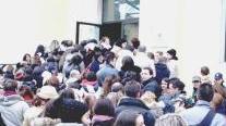 Folla per un concorso pubblico (foto d’archivio)