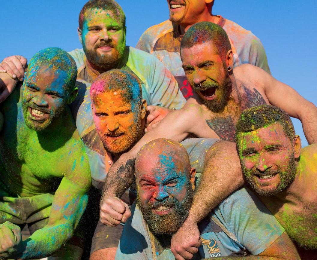 Zebre Rugby Club, un calendario contro l'omofobia nello sport