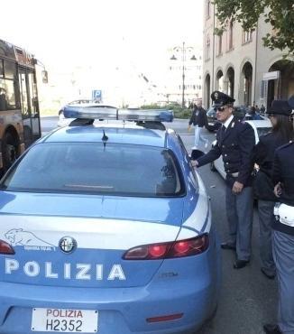 Poliziotti si sono finti clienti per incastrare gli spacciatori 