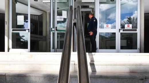 «Ho ancora paura di lui» Processo per estorsione, le parole del testimone
