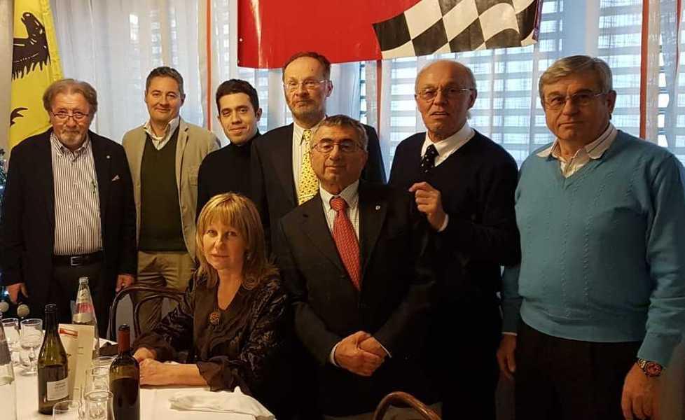 Un brindisi per il presidente