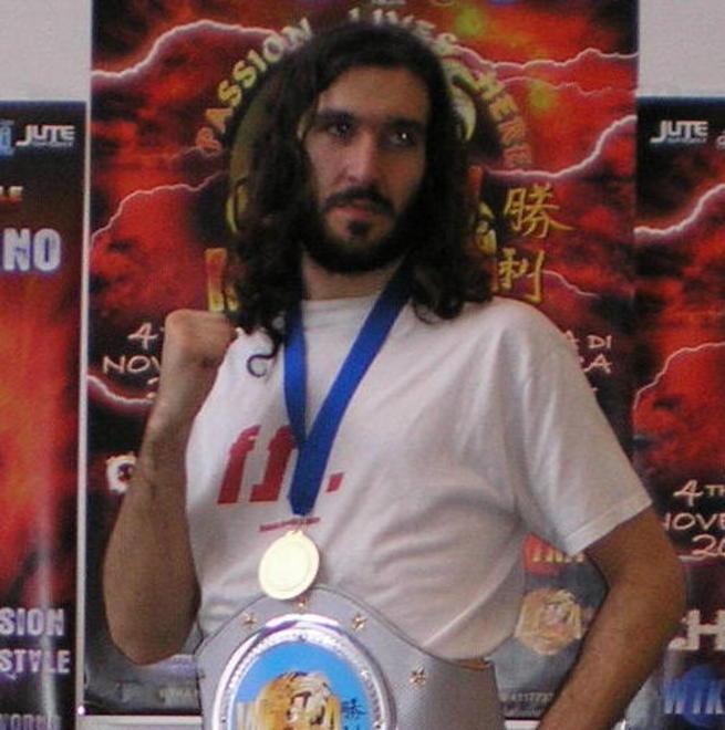 De Marchi ha conservato il titolo Europeo light contact A Roma è trionfo estense 