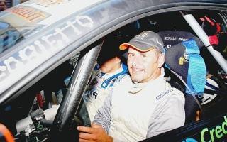 Fabio Pinelli al volante della Renault Clio RS III R3 della scuderia Rally Point