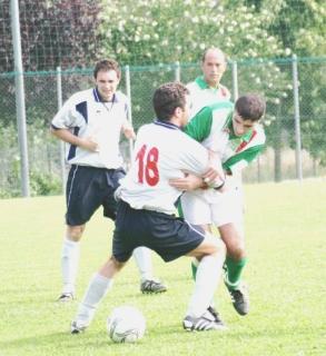 Un’azione di gioco del CF 2001