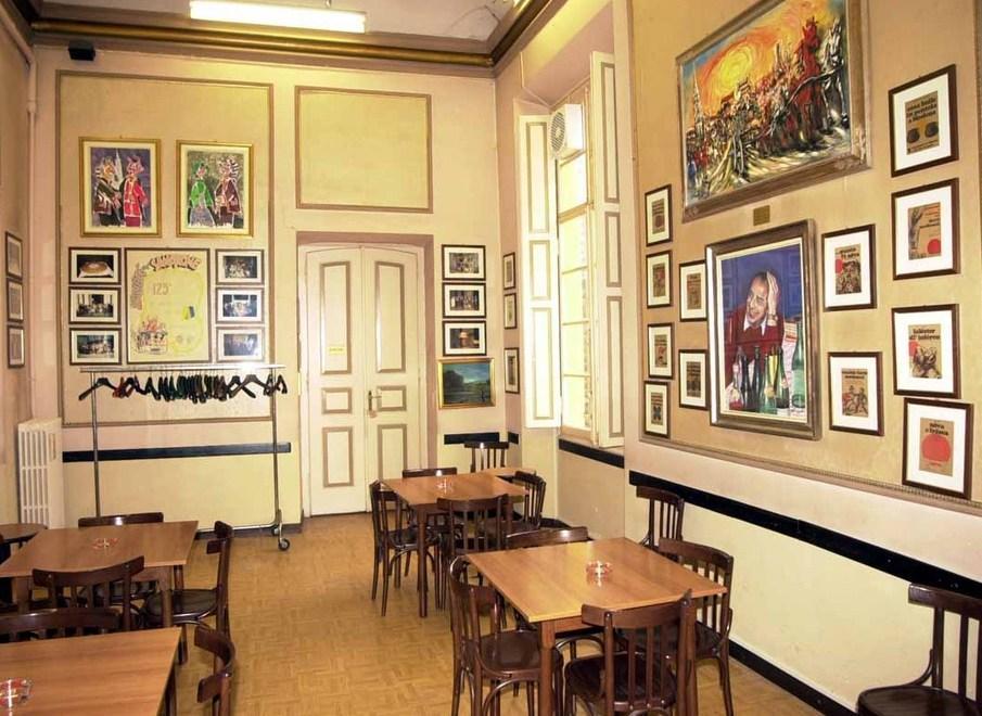 Modena, alla Società del Sandrone asta benefica per la Sala ibrida 
