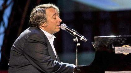 Recital di Bob Messini che riprende la formula del teatro-canzone