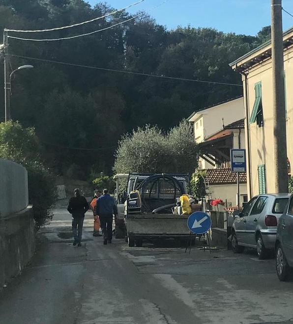 Il tubo continua a sgretolarsi Quiesa ancora senz’acqua 
