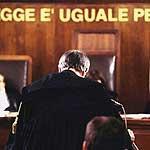 Picchiava e violentava la moglieil giudice lo condanna a sei anni
