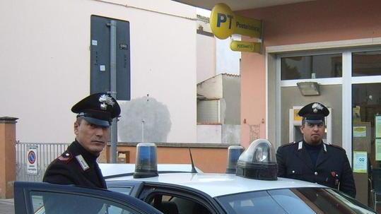 Prima la lite in casa Poi picchia i carabinieri