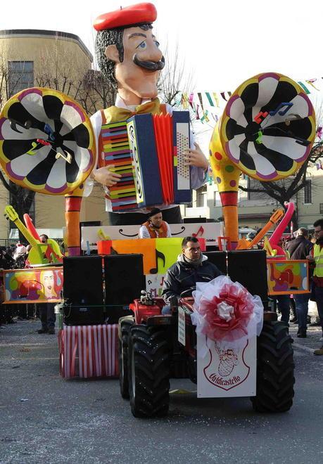 Il Carnevale si farà parola di Cosci «Trovato l’accordo con le contrade» 