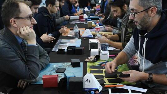 In duemila da tutto il mondo per sfidarsi a colpi di Magic