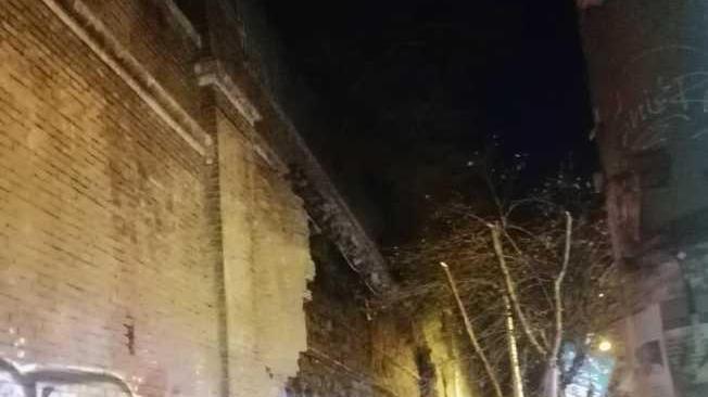 Roma, crolla muro parco a San Lorenzo