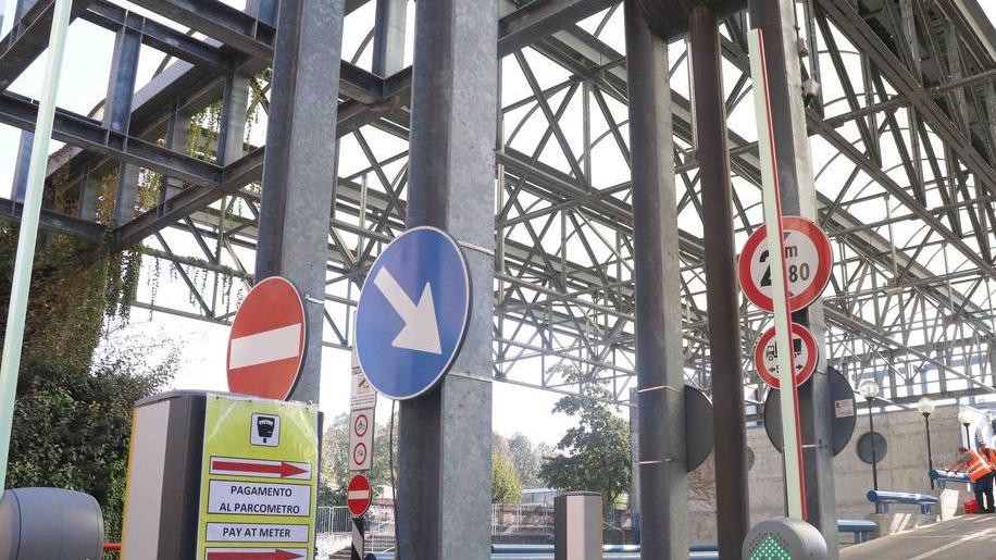 Rivoluzione digitale Dagli orari ai biglietti tutto su smartphone