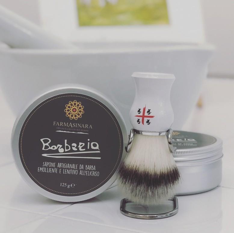 Sapone da barba come un tempo